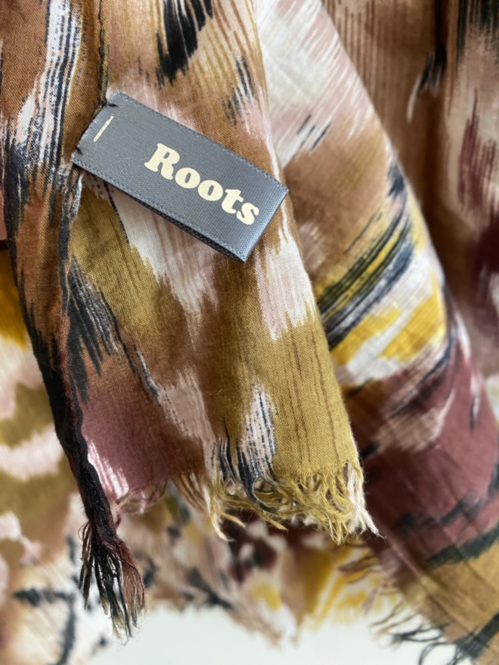 Roots | Abstract Ikat Cotton Scarf | O/S - Picture 3 of 9